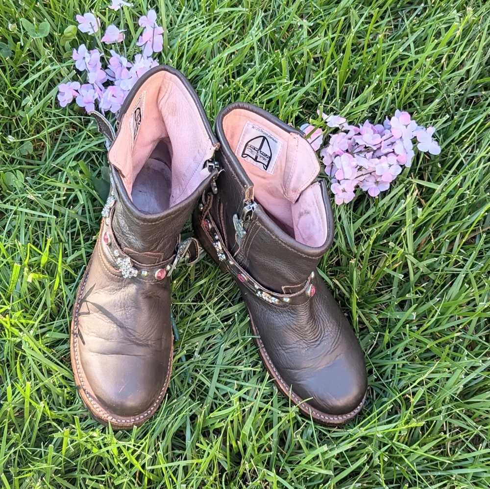 Brown Leather Cowboy Biker Moto Rare Pink Bling Boots 9 fit like 8.5 - Picture 3 of 12